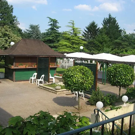 Au Week-end Hotel Cergy-Pontoise